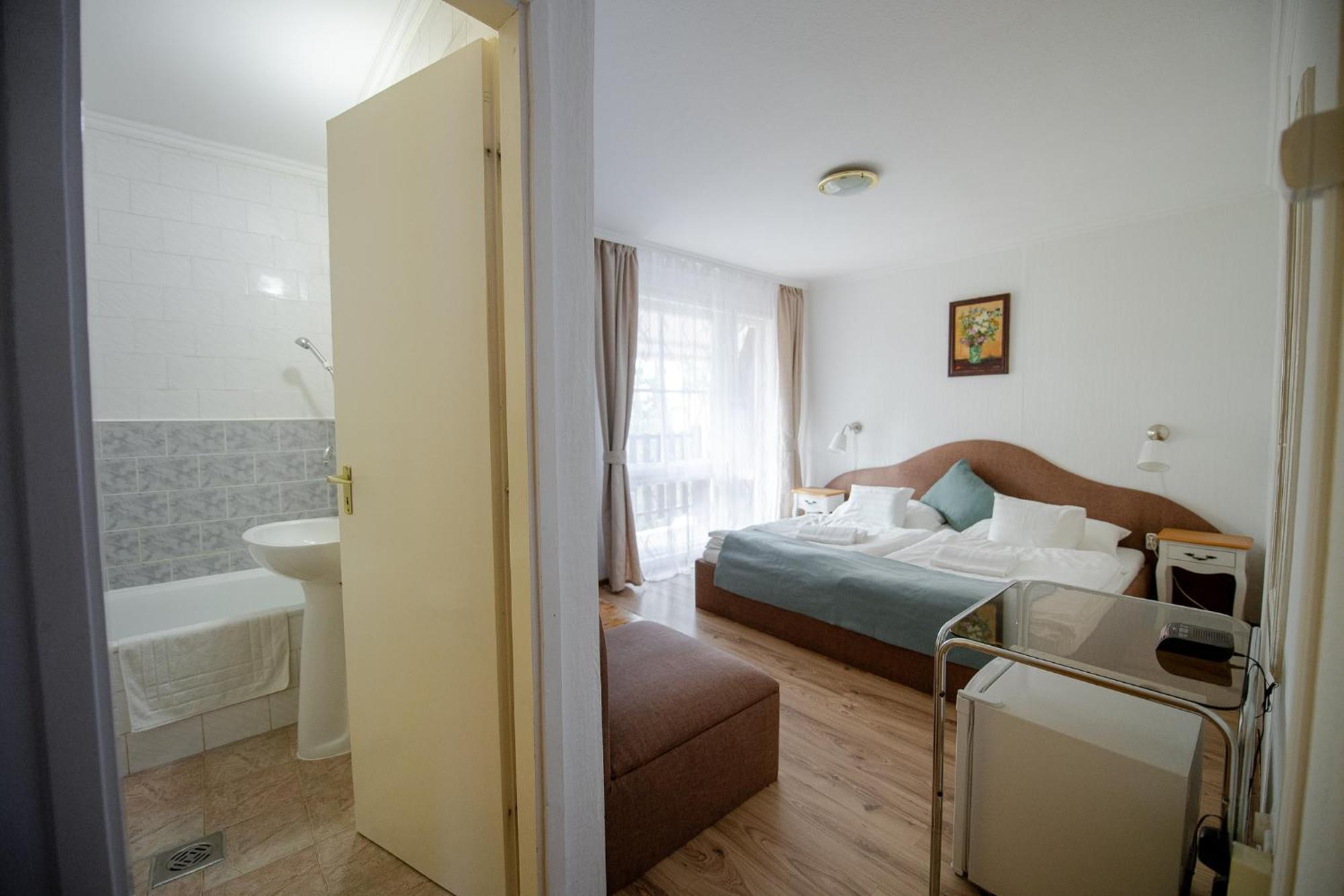 Hotel Barbizon Nyíregyháza Dış mekan fotoğraf